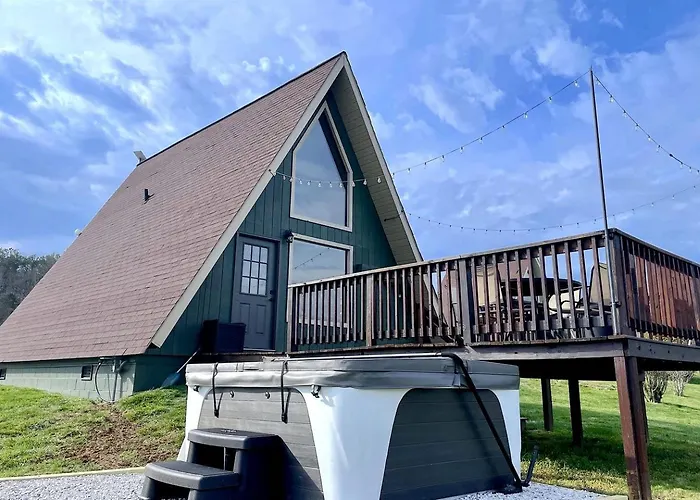 Дом отдыха Breathtaking A-frame With Impressive Nature Views In Carbondale, Illinois