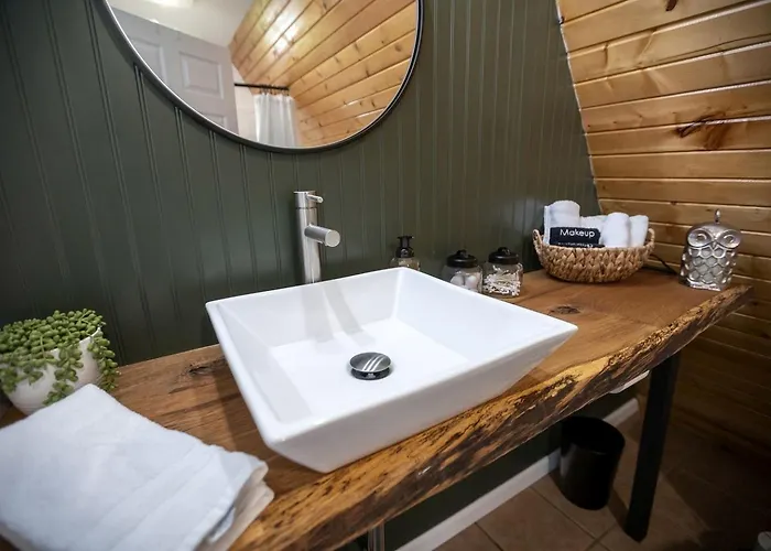 Breathtaking A-frame With Impressive Nature Views In Carbondale, Illinois Makanda